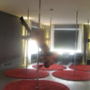 studio-Vertical