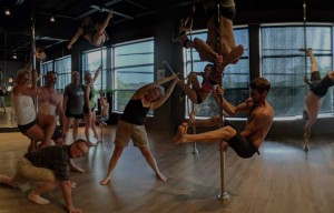 Pole dance Amène ta gang